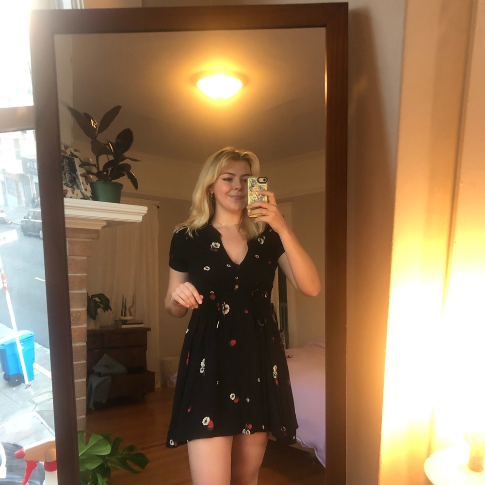 STRAWBERRY DRESS